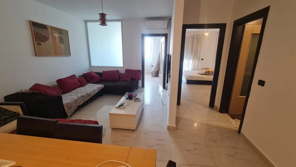 Tirane, jepet me qera apartament 2+1 Kati 3, 90 m² 550 € (Don Bosko mbrapa Vizion Plus)