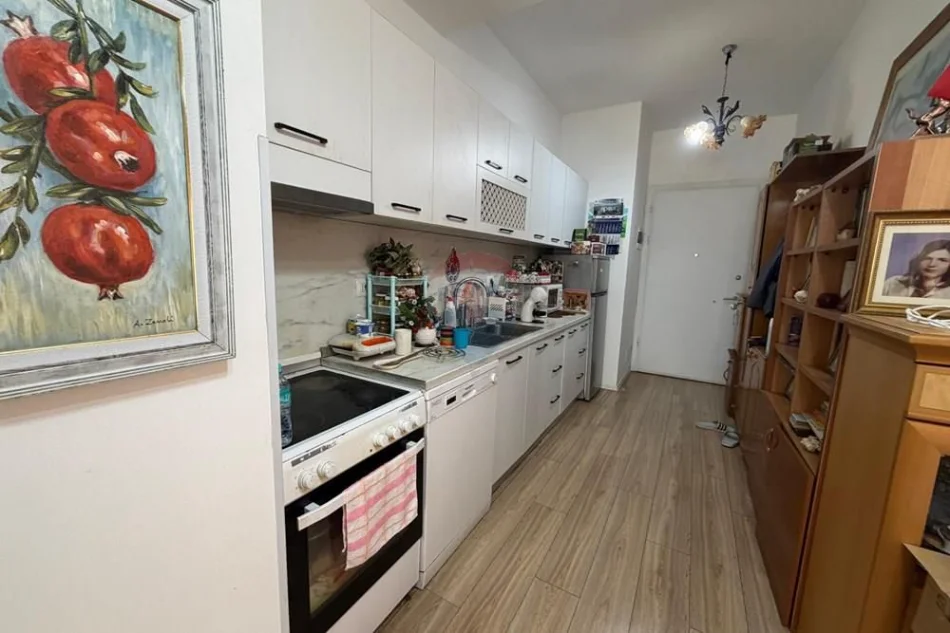 Tirane, shitet apartament 2+1 Kati 2, 84 m² 145.000 € (kompleksi mangalem)