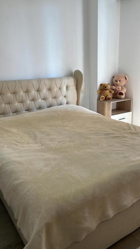Tirane, jepet me qera apartament 1+1+Ballkon Kati 6, 70 m² 400 € (Astir rruga sokrat mijo)