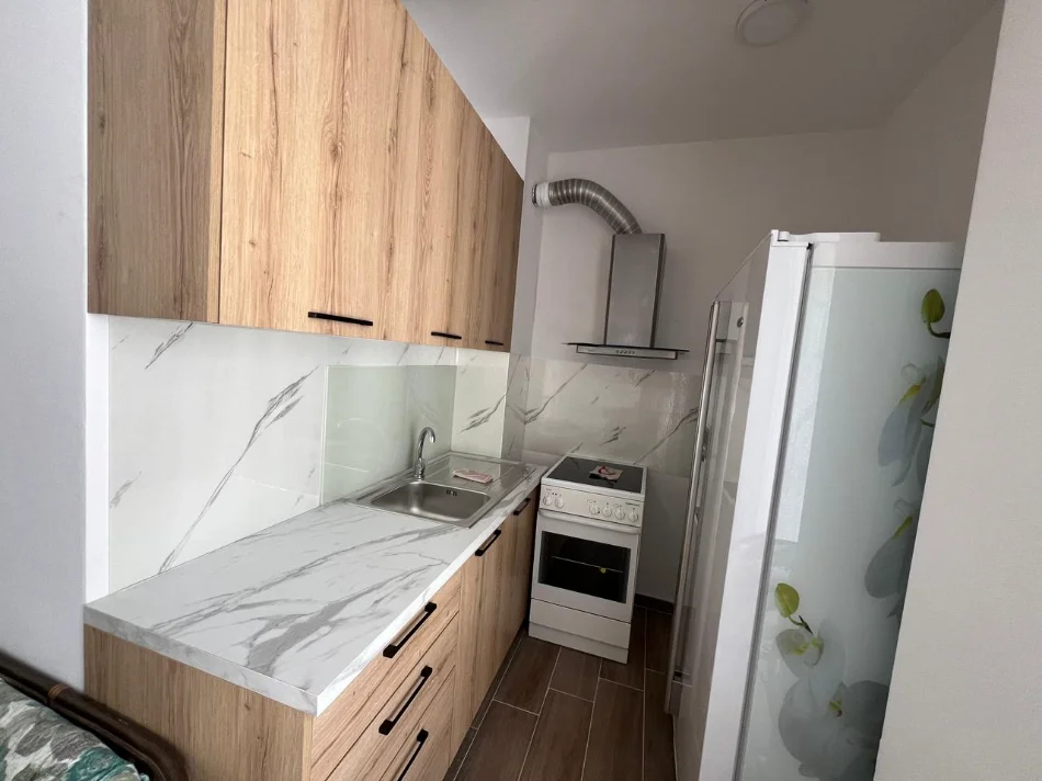 Tirane, jepet me qera apartament 2+1+Ballkon Kati 2, 73 m² 420 € (5 maj)