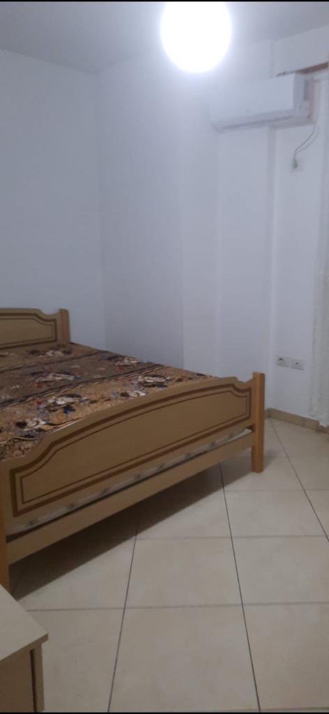 Tirane, jepet me qera apartament 2+1+A+BLK Kati 2, 120 m² 400 Euro (Shkolla bashkuar)