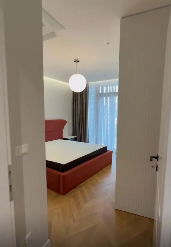 Tirane, jepet me qera apartament 1+1+Aneks+Ballkon , 72 m² 1.500 € (Rruga e Kosovareve)