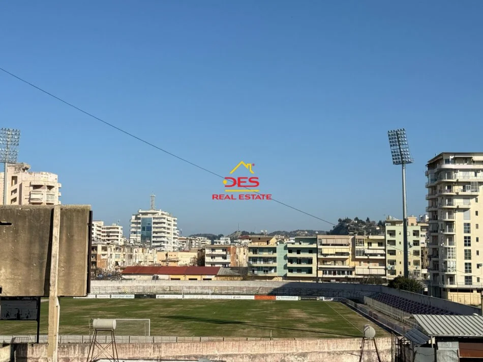 Vlore, shitet apartament 1+1 Kati 2, 55 m² 105.000 € (Rruga Sadik Zotaj)