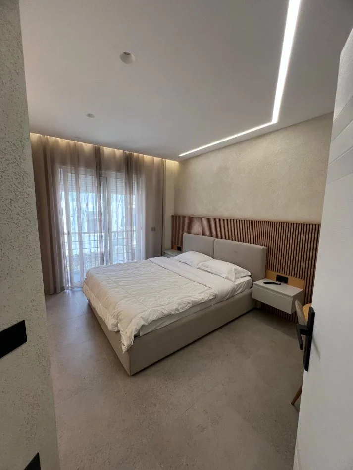 Tirane, shitet apartament 1+1+Ballkon Kati 1, 63 m² 194.000 € 