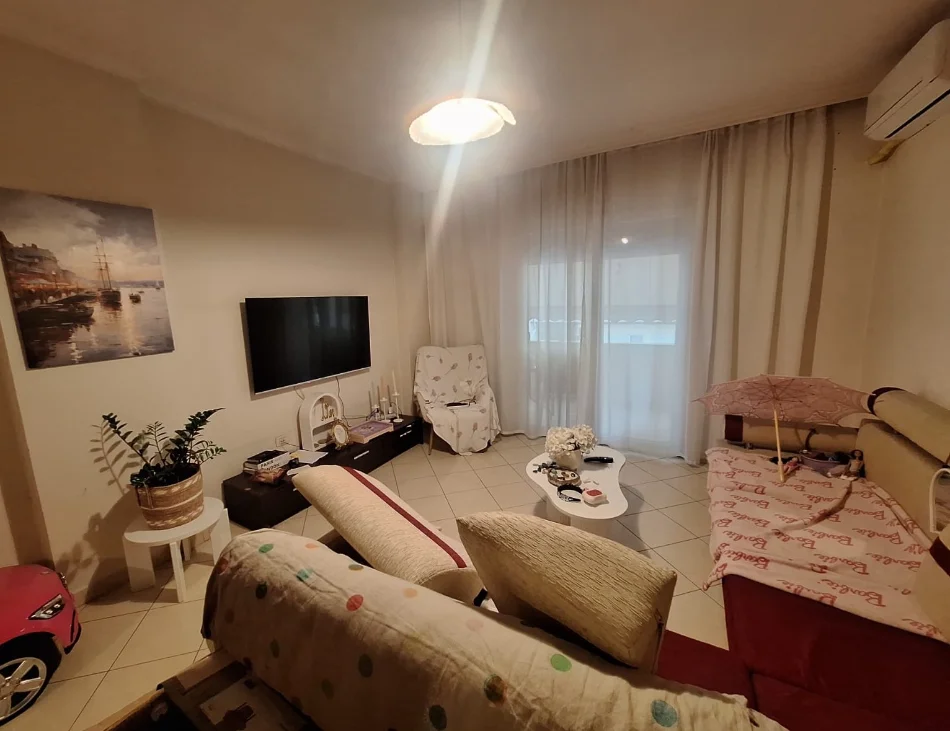 Tirane, shitet apartament 1+1 Kati 2, 77 m² 91.500 € (CASA ITALIA)