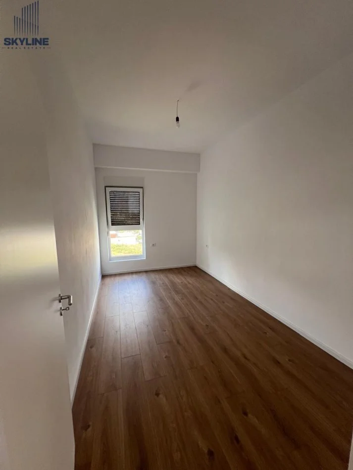Tirane, shitet apartament 2+1 Kati 5, 94 m² 140.000 € (Ali Demi)