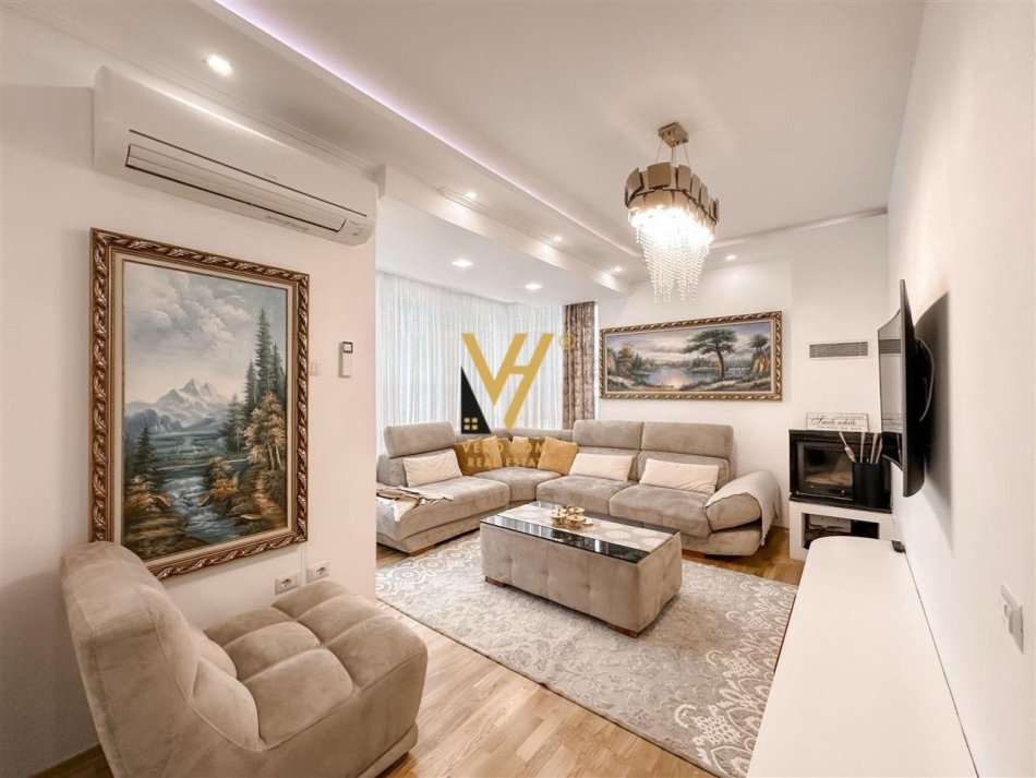Tirane, shitet apartament 3+1+Ballkon Kati 3, 123 m² 250.000 € (KOPSHTI ZOOLOGJIK)