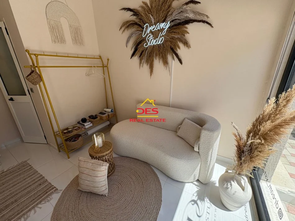 Vlore, shitet ambjent biznesi Kati 0, 30 m² (Rruga Sadik Zotaj)