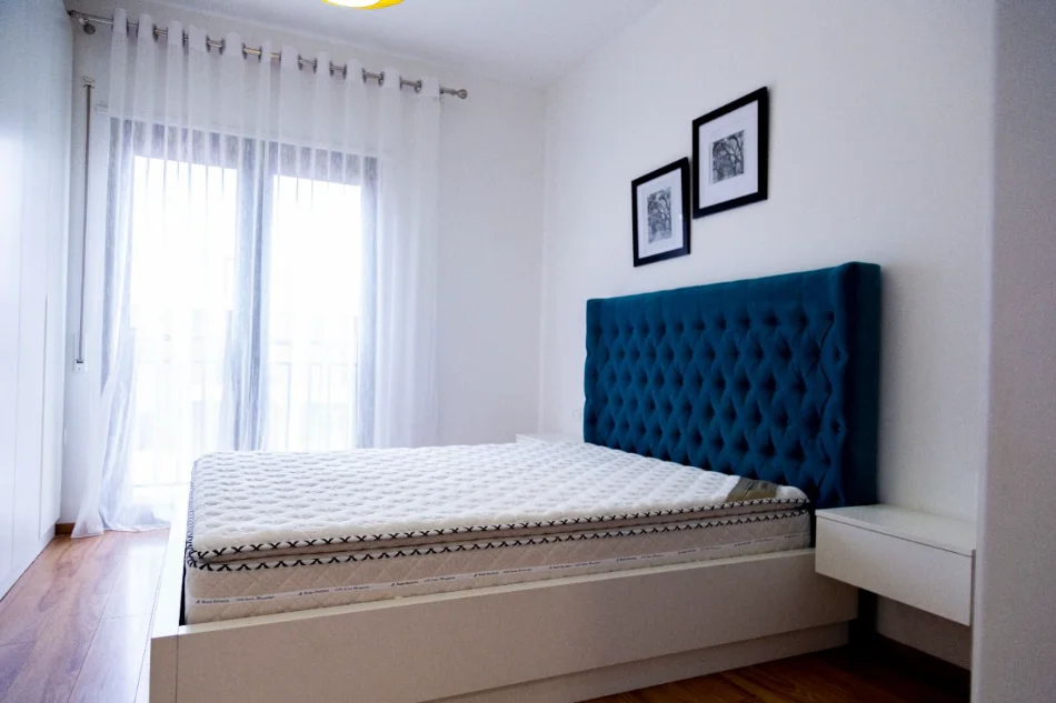 Tirane, jepet me qera apartament 2+1 Kati 7, 107 m² 749 € (Astir)