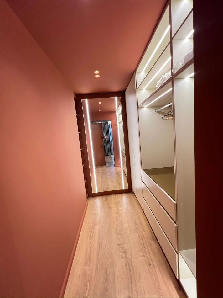 Tirane, jepet me qera 1+1 , 