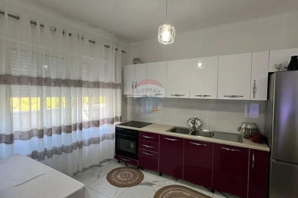 Shqiperi, shitet apartament 2+1+Ballkon Kati 1, 105 m² 156.900 €