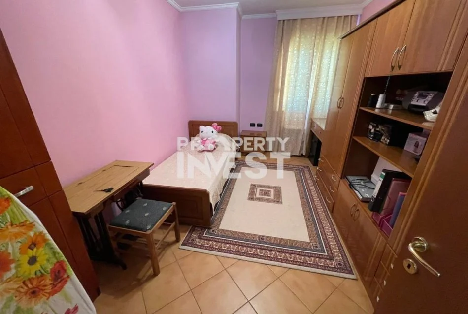 Tirane, jepet me qera apartament 2+1 Kati 10, 110 m² 1.000 € (Stadiumi Air Albania)