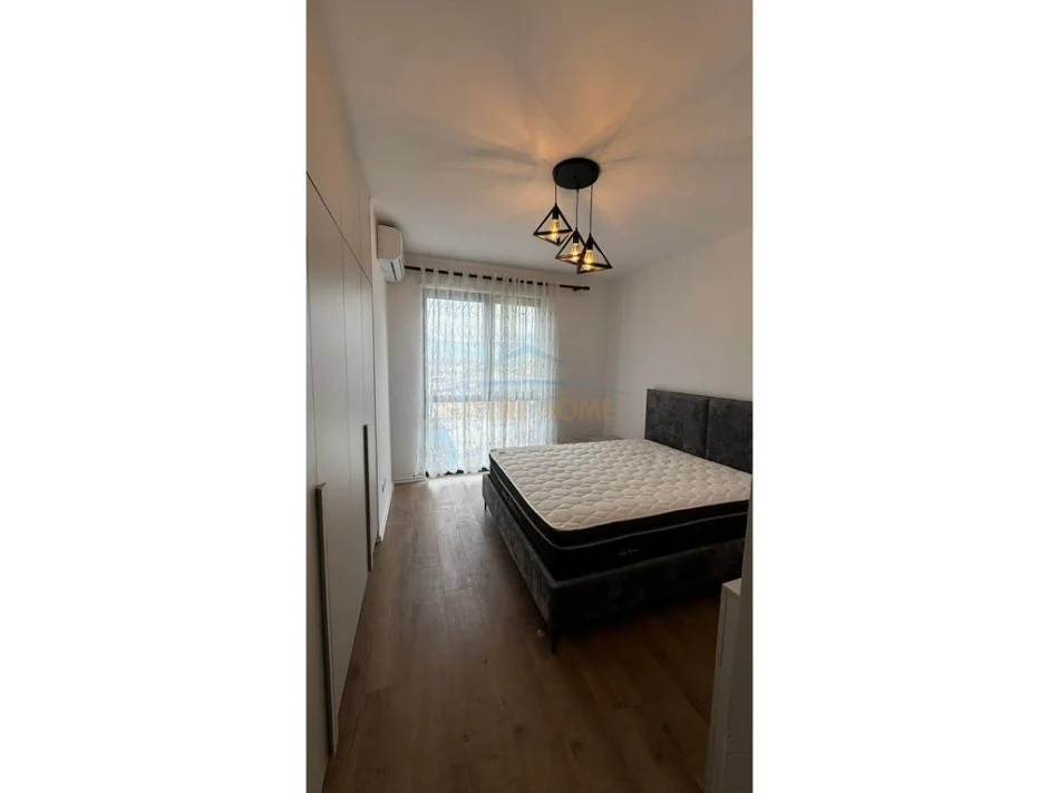Tirane, jepet me qera apartament 1+1 Kati 5, 65 m² 500 € (AKSES TIRANA , Ish Dogana)