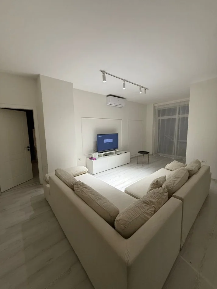 Tirane, jepet me qera apartament 2+1 Kati 0, 100 m² 600 € (Kodra e diellit)