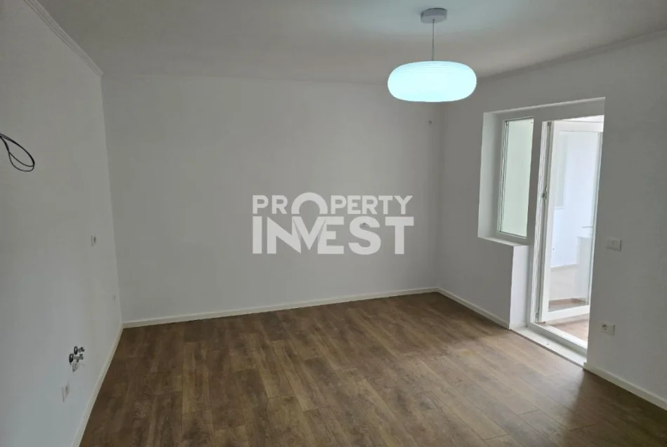 Tirane, shitet apartament 1+1 Kati 3, 50 m² 115.000 € (Isht tregu Elektrik)