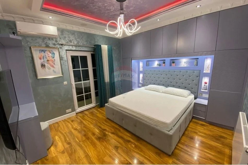 Tirane, jepet me qera apartament 1+1 Kati 2, 75 m² 450 € (Allias)