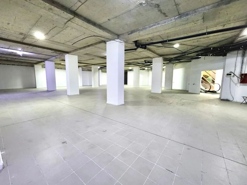 Me Qera: Ambient Biznesi (630m2) Multifunksional 📍Turdiu Center - 9 Kateshet  📌Lartesia 4m