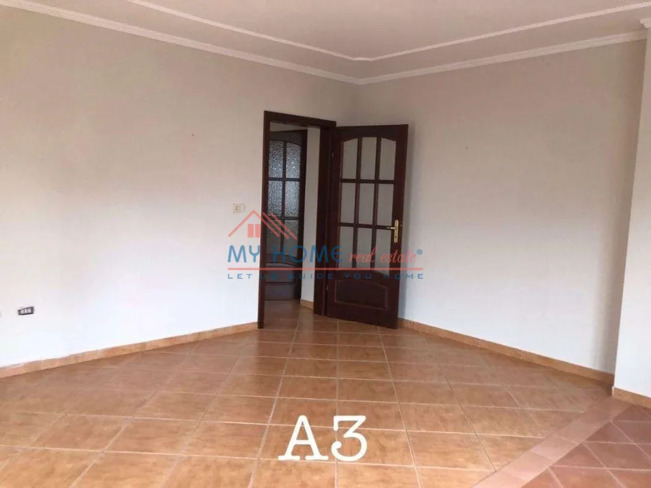 Tirane, jepet me qera zyre Kati 4, 177 m² 1.800 € (Sheshi Willson)
