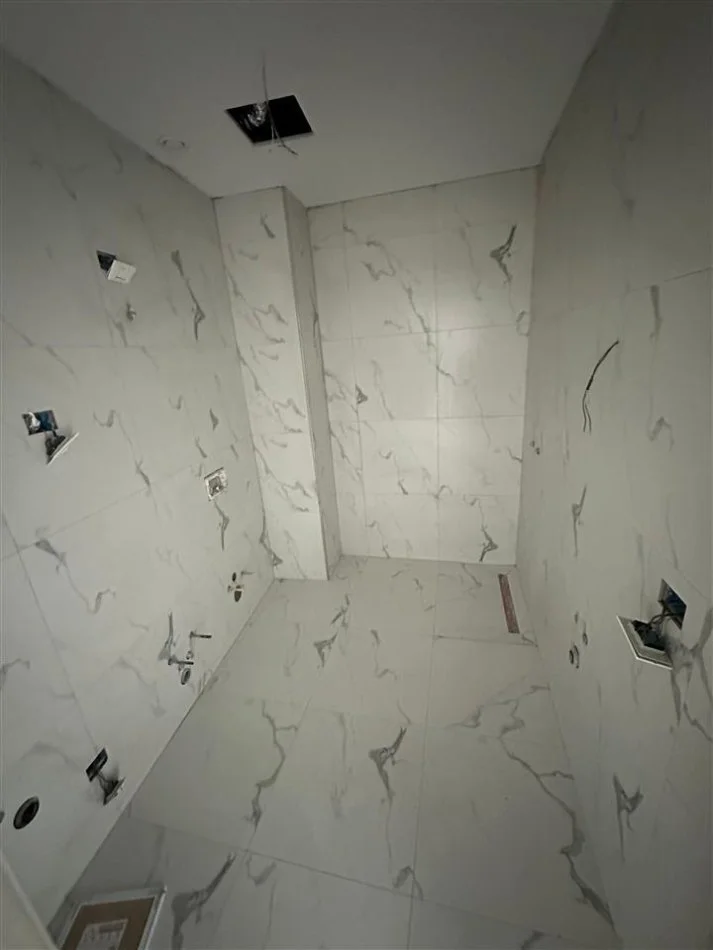 Tirane, jepet me qera apartament 1+1 Kati 6, 70 m² 700 € (Lake View)