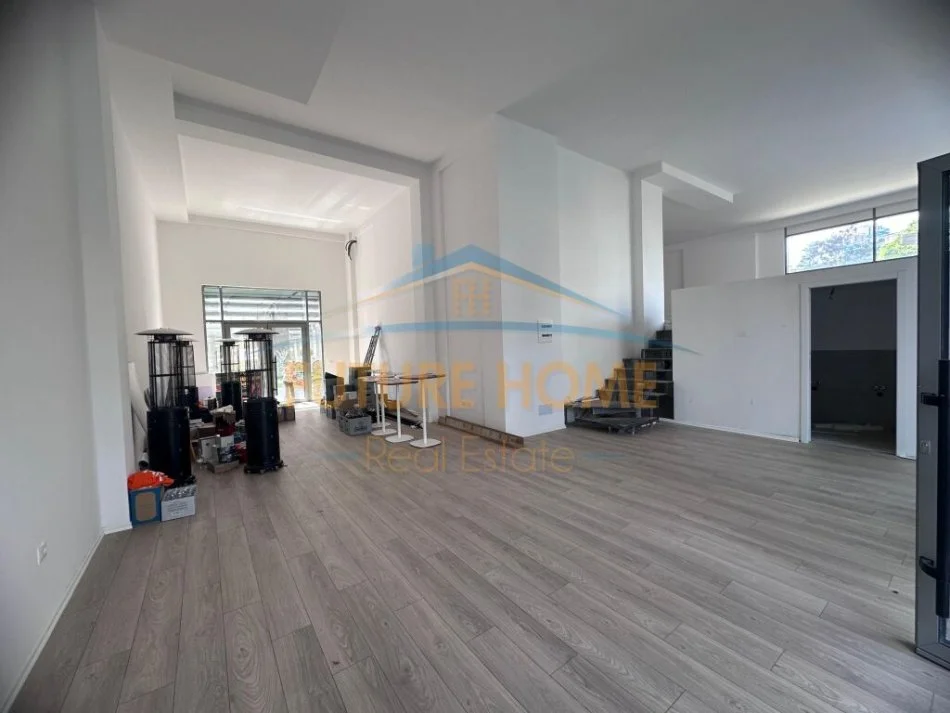 Ambient, 162 m2, Kati 0, Rruga e Kavajes