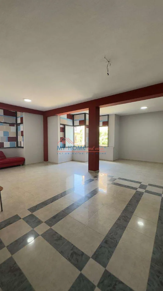 Shqiperi, jepet me qera zyre Kati 1, 120 m² 950 € (Qender)