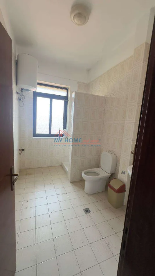 Shqiperi, jepet me qera zyre Kati 1, 120 m² 950 € (Qender)