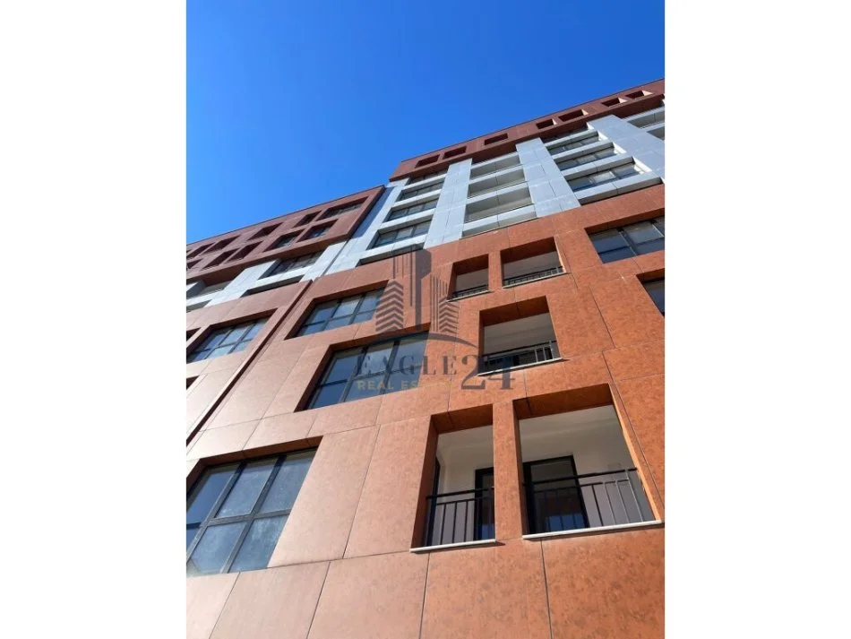 Tirane, jepet me qera apartament 2+1 Kati 1, 117 m² 500 € (ASTIR)