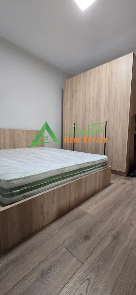 Tirane, jepet me qera apartament 1+1+Ballkon Kati 2, 65 m² 60 000 Leke(Rruga Petro Korcari)