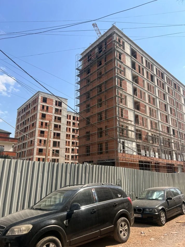 Tirane, shitet apartament 2+1 Kati 2, 89 m² 115.830 € (aos construction)
