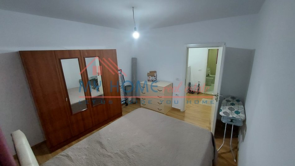 Tirane, shes apartament 1+1+Aneks+Ballkon, Kati 4, 56 m² 77,000 € (Shkolla Bajram Curri)