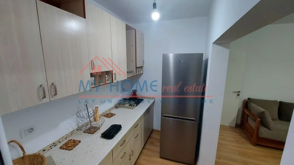 Tirane, shes apartament 1+1+Aneks+Ballkon, Kati 4, 56 m² 77,000 € (Shkolla Bajram Curri)