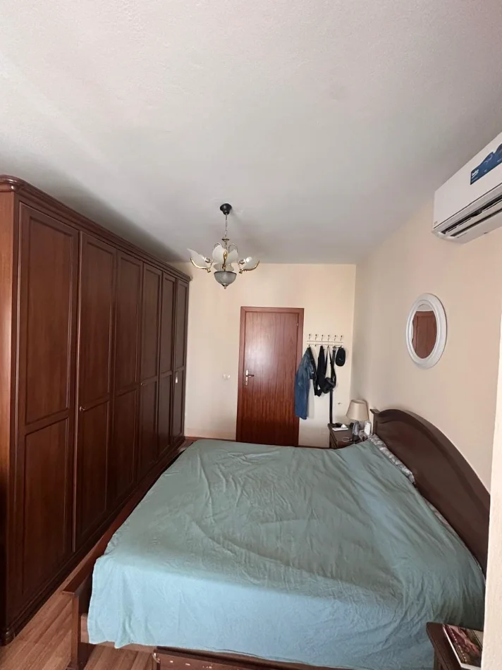 Tirane, jepet me qera apartament 2+1+Ballkon Kati 5, 97 m² 650 € (Kompleksi Panorama)