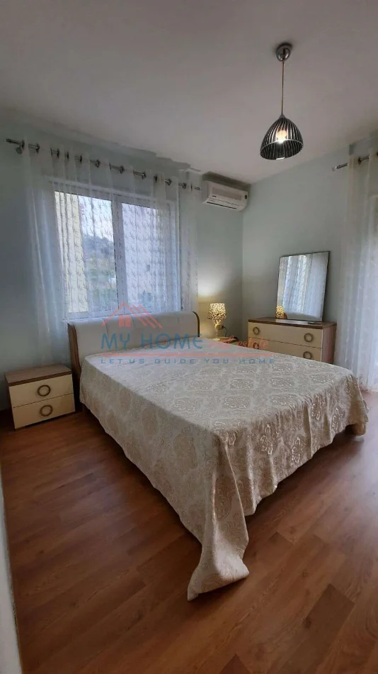 Tirane, jepet me qera apartament 2+1+Ballkon Kati 3, 115 m² 720 € (Rruga Eduard Mano)