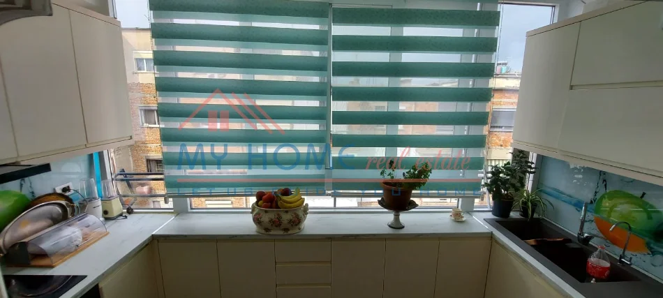 Tirane, shitet apartament 2+1+Ballkon Kati 5, 112 m² 185.000 € (Rruga Sulejman Delvina)