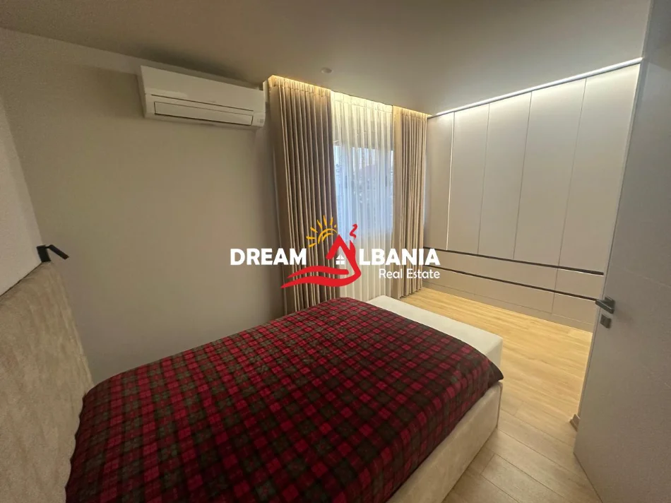 Tirane, jepet me qera apartament 1+1 Kati 5, 78 m² 800 € (Stadiumi Dinamo)
