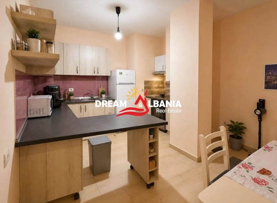 Tirane, shitet apartament 3+1 Kati 2, 122 m² 244.000 € (Rruga e Elbasanit)