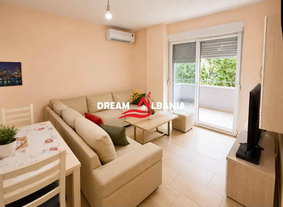 Tirane, shitet apartament 3+1 Kati 2, 122 m² 244.000 € (Rruga e Elbasanit)