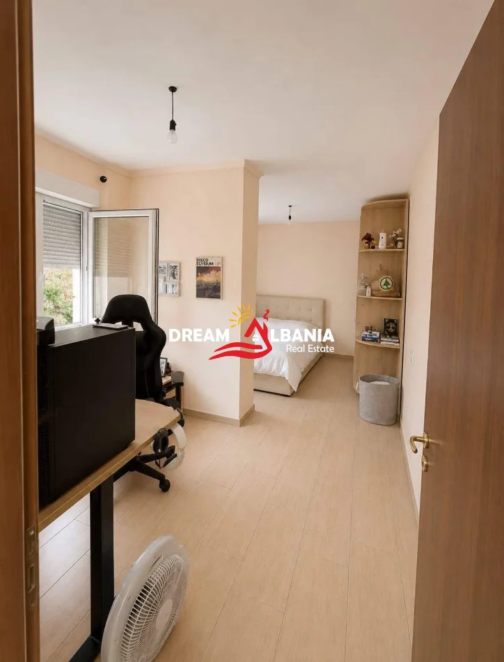 Tirane, shitet apartament 3+1 Kati 2, 122 m² 244.000 € (Rruga e Elbasanit)
