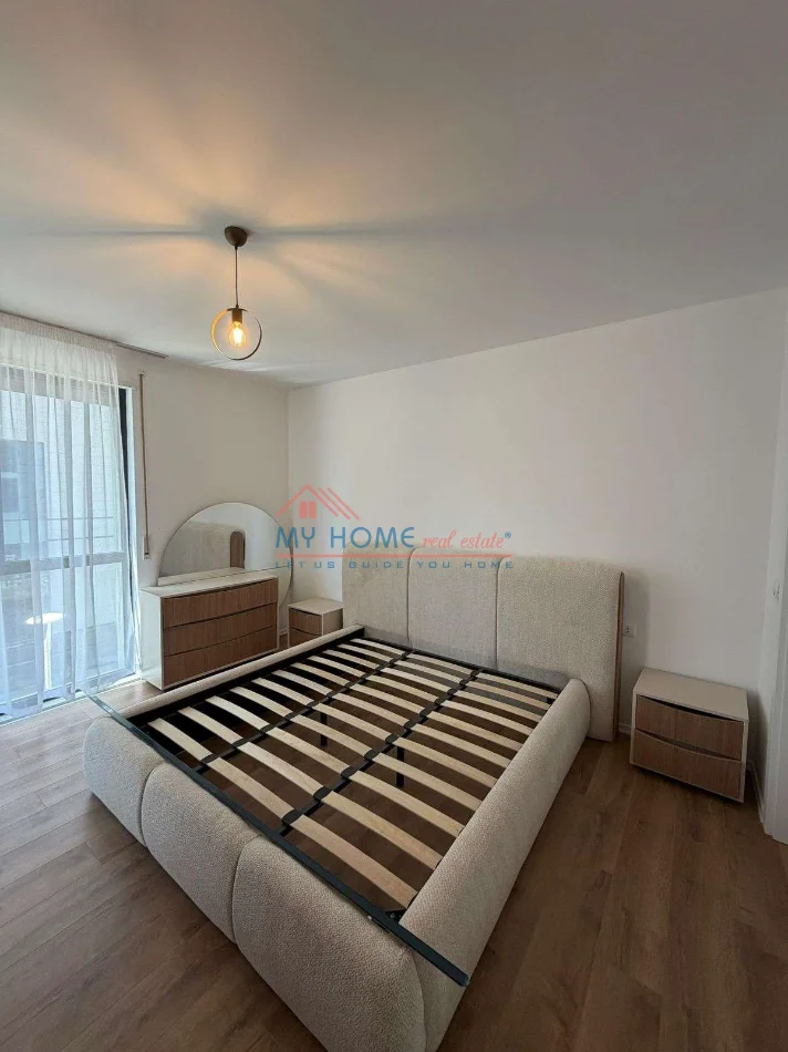 Tirane, jepet me qera apartament 2+1+Ballkon Kati 1, 108 m² 700 € (Ish Dogana)