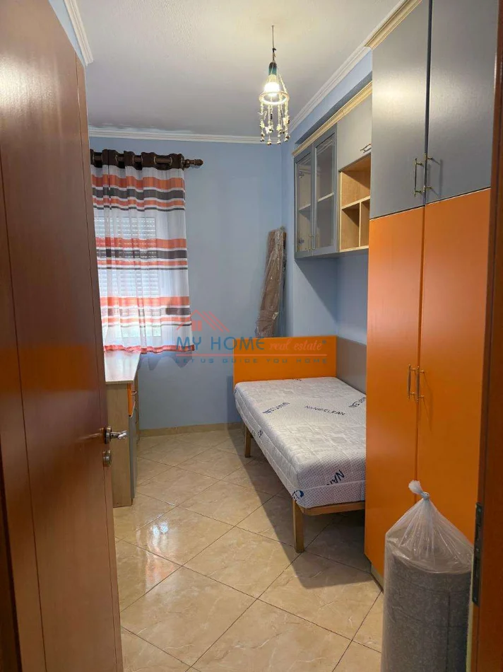 Tirane, jepet me qera apartament Kati 3, 66 m² 500 € (Materniteti i Ri)