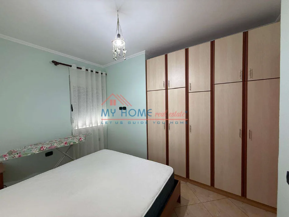 Tirane, jepet me qera apartament Kati 3, 66 m² 500 € (Materniteti i Ri)