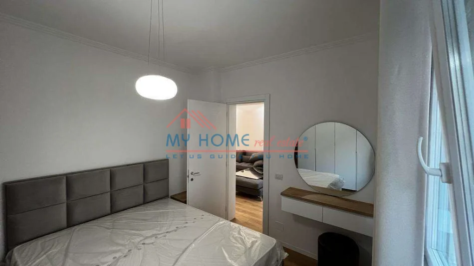Tirane, jepet me qera apartament 1+1+Ballkon Kati 1, 70 m² 650 € (Xhamia e Tabakeve)