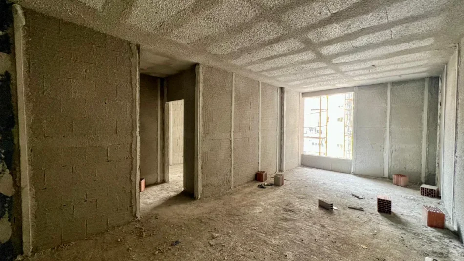 SHITET : 1+1 +1 Post Parkimi🅿️📍Ish Fusha e Aviacionit (Rr.Dritan Hoxha) - 135,000€ - Sp.74m² - Akses i shpejte drejt zonave kryesore🚀