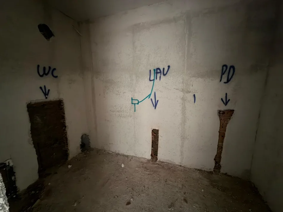 SHITET : 1+1📍Ish Fusha e Aviacionit (Prane Shkolles Dhori Leka) - Faze Suvatimesh || 145,000€ - Sp.94m² - Mundesi si per Investim dhe banim