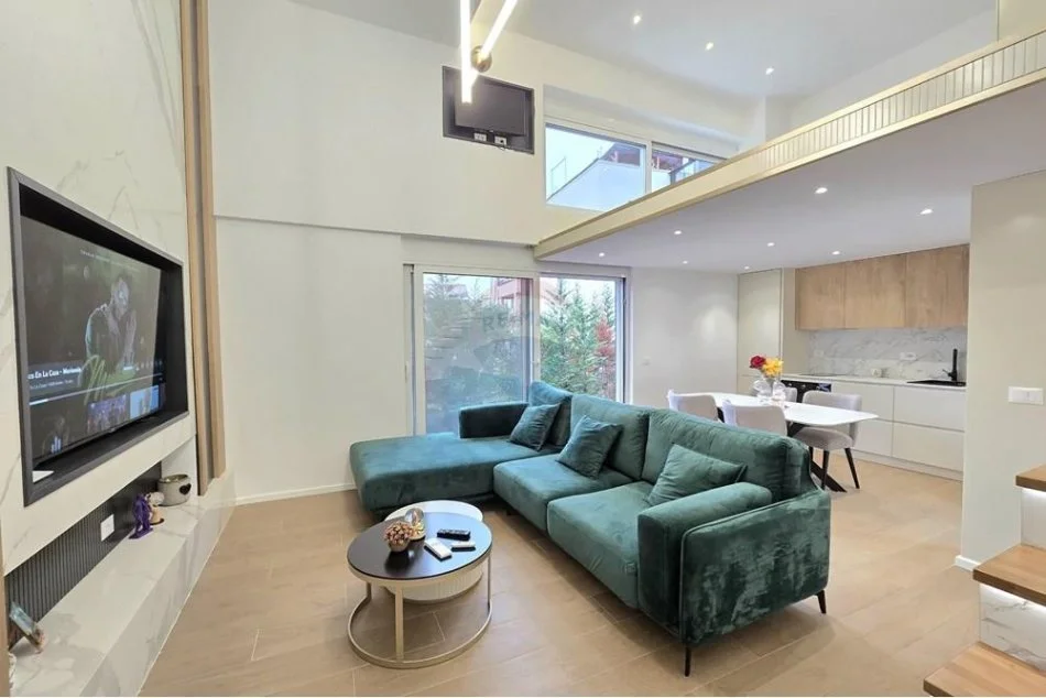 Tirane, jepet me qera apartament 1+1 Kati 0, 60 m² 550 € (Rruga Dibres)