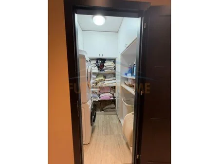 Tirane, shitet apartament 2+1+Ballkon Kati 8, 147 m² 435.000 € 