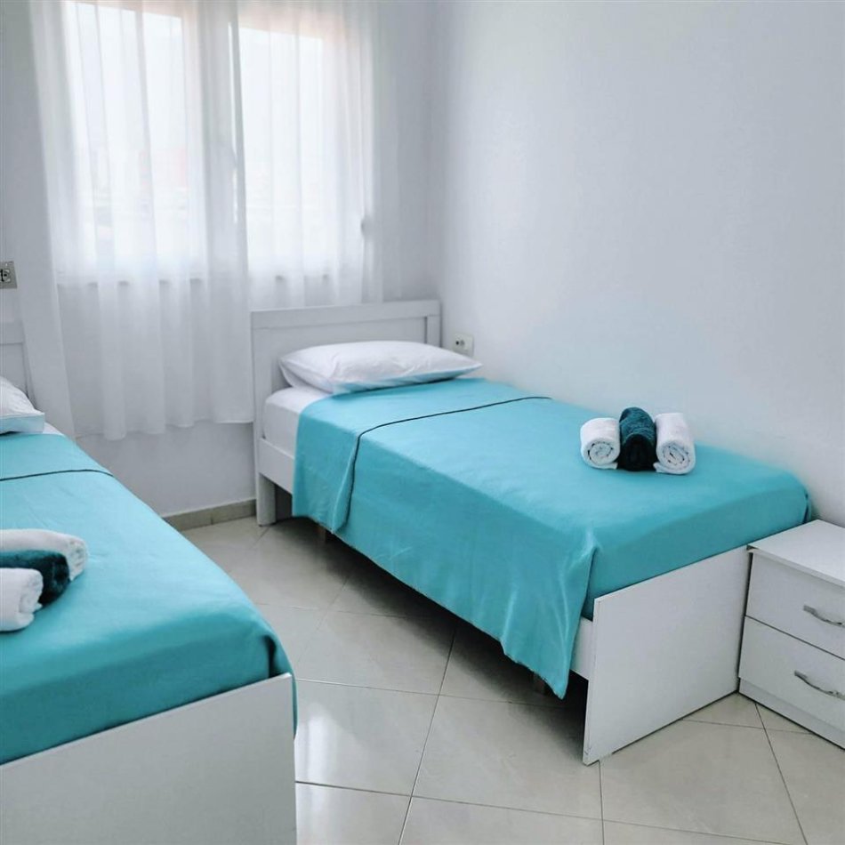 Tirane, jepet me qera apartament 1+1 Kati 6, 87 m² 400 € (Spitali QSUT)