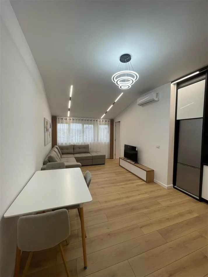 Tirane, shes apartament 1+1 Kati 8, 56 m² 95.000 € (don bosko)