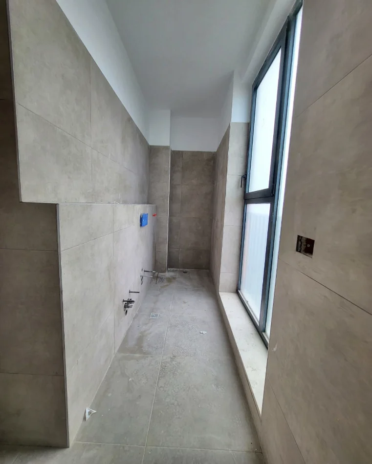 Tirane, shitet apartament 1+1 Kati 9, 75 m² 120.000 € (REZIDENCA 5D)