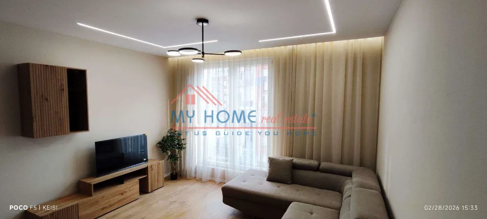 Tirane, jepet me qera apartament 1+1+Ballkon Kati 3, 65 m² 670 € (Bulevardi i Ri)